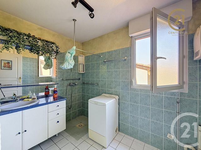 Appartement F3 à vendre - 3 pièces - 71.1 m2 - BRIGNAIS - 69 - RHONE-ALPES - Century 21 Identité Immobilier
