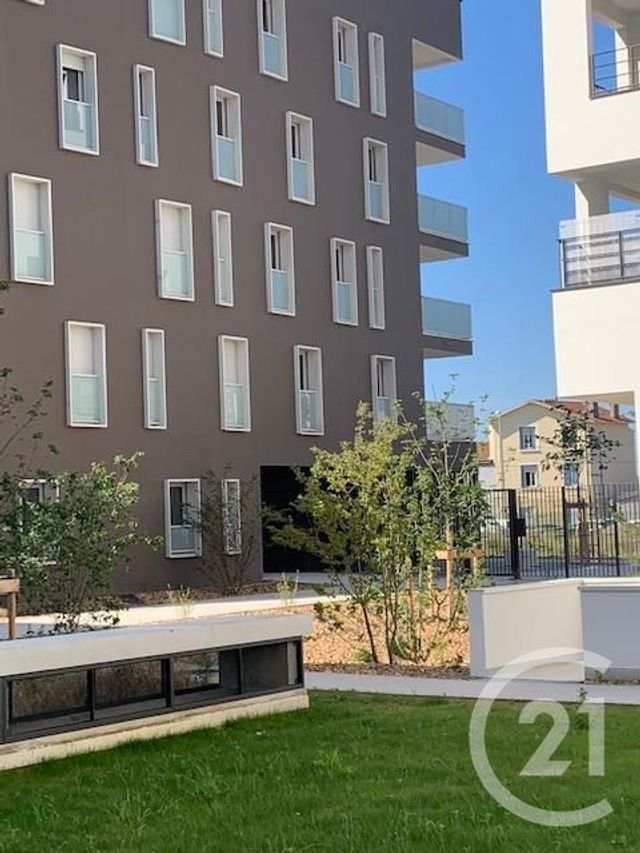 Appartement à louer VILLEURBANNE