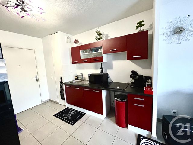 appartement - PIERRE BENITE - 69
