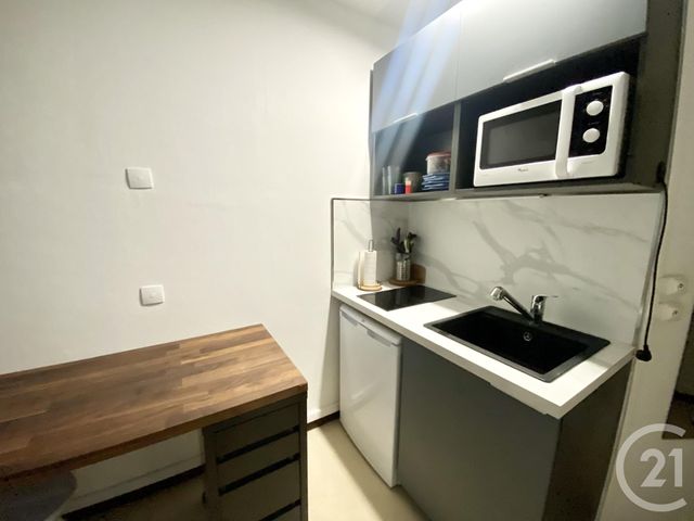 Studio à louer - 1 pièce - 14.34 m2 - ST GENIS LAVAL - 69 - RHONE-ALPES - Century 21 Identité Immobilier