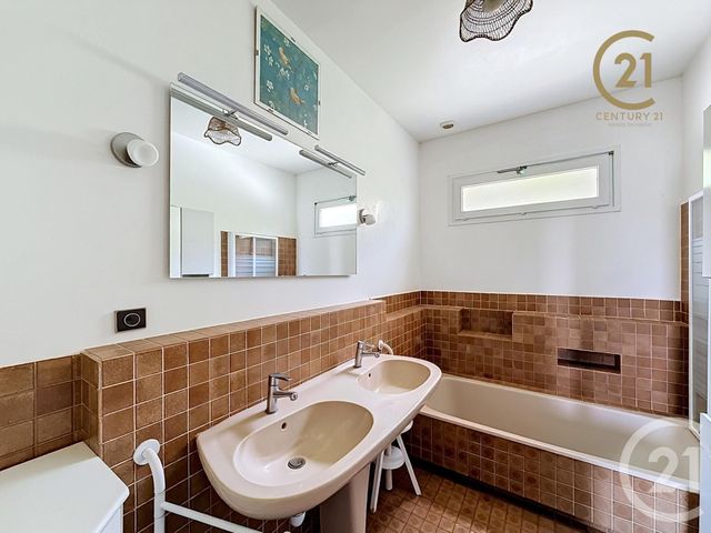 maison à vendre - 8 pièces - 184.57 m2 - BRIGNAIS - 69 - RHONE-ALPES - Century 21 Identité Immobilier