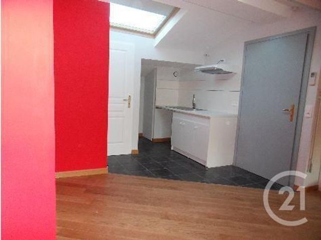 Appartement Studio à louer - 1 pièce - 24.0 m2 - SOUCIEU EN JARREST - 69 - RHONE-ALPES - Century 21 Identité Immobilier