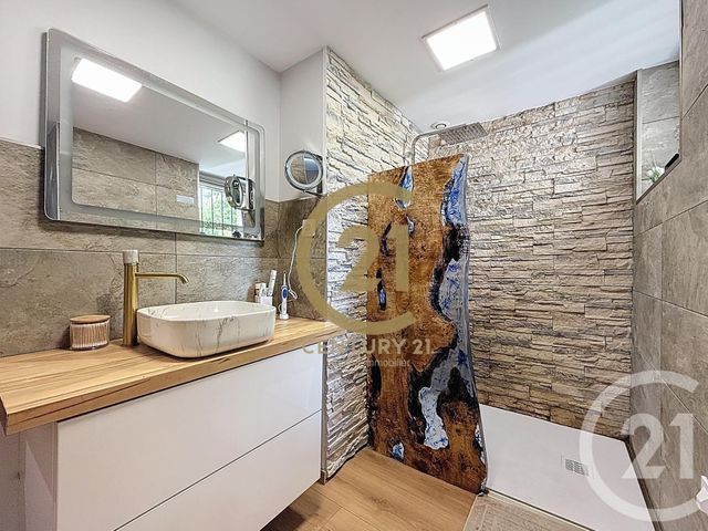 Appartement T3 à vendre - 3 pièces - 54.56 m2 - ORLIENAS - 69 - RHONE-ALPES - Century 21 Identité Immobilier