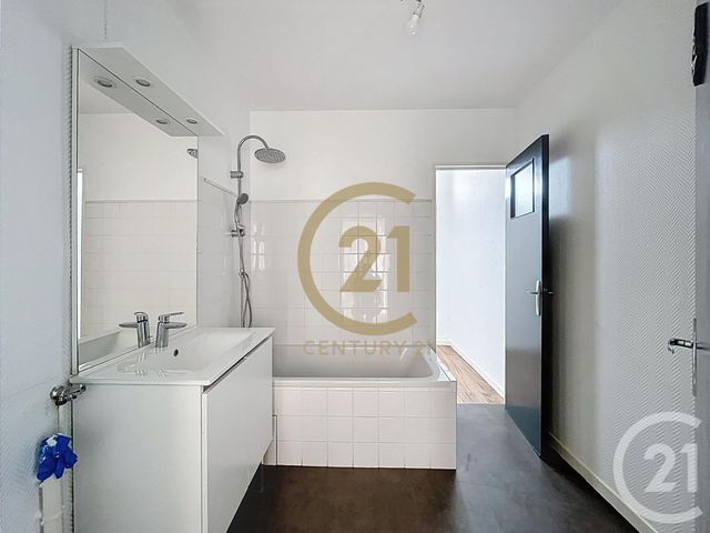 Appartement T4 à vendre - 4 pièces - 89.6 m2 - OULLINS - 69 - RHONE-ALPES - Century 21 Identité Immobilier