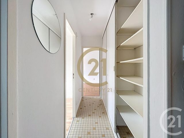 Appartement T4 à vendre - 4 pièces - 89.6 m2 - OULLINS - 69 - RHONE-ALPES - Century 21 Identité Immobilier