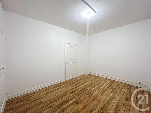 Appartement T2 à louer - 2 pièces - 44.0 m2 - SOUCIEU EN JARREST - 69 - RHONE-ALPES - Century 21 Identité Immobilier