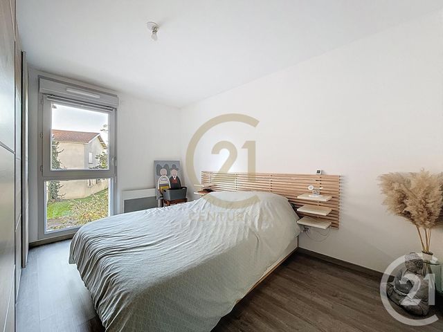 Appartement F3 à vendre - 3 pièces - 61.15 m2 - PIERRE BENITE - 69 - RHONE-ALPES - Century 21 Identité Immobilier