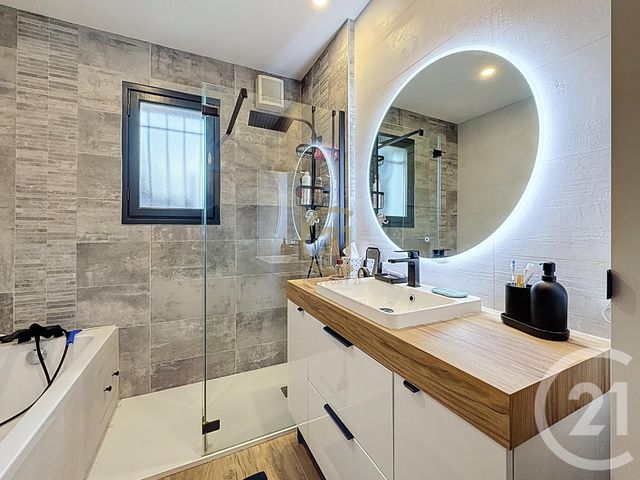 maison à vendre - 5 pièces - 130.0 m2 - ORLIENAS - 69 - RHONE-ALPES - Century 21 Identité Immobilier