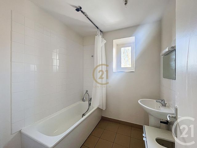 Appartement F6 à louer - 6 pièces - 140.0 m2 - BRIGNAIS - 69 - RHONE-ALPES - Century 21 Identité Immobilier