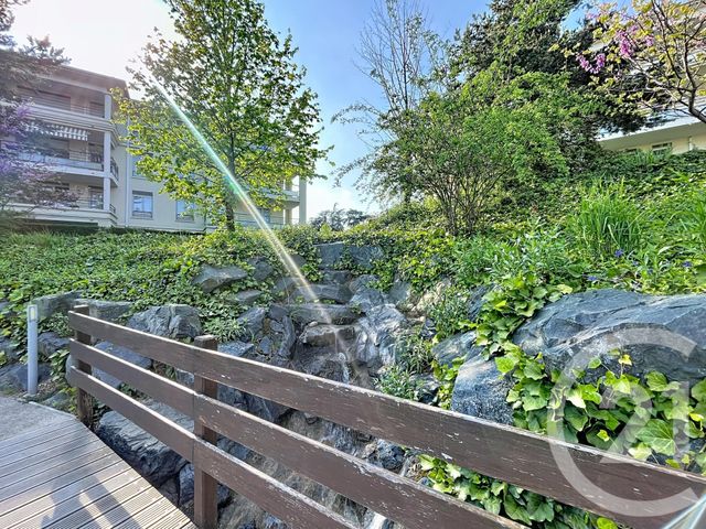 Appartement T2 à vendre - 2 pièces - 48.0 m2 - VOURLES - 69 - RHONE-ALPES - Century 21 Identité Immobilier