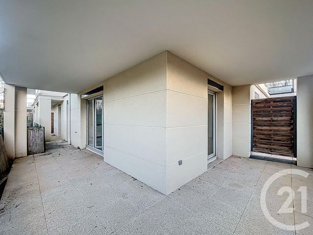 Appartement T2 à vendre - 2 pièces - 48.0 m2 - VOURLES - 69 - RHONE-ALPES - Century 21 Identité Immobilier