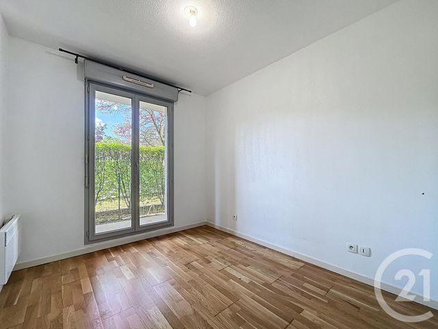 Appartement T2 à vendre - 2 pièces - 48.0 m2 - VOURLES - 69 - RHONE-ALPES - Century 21 Identité Immobilier