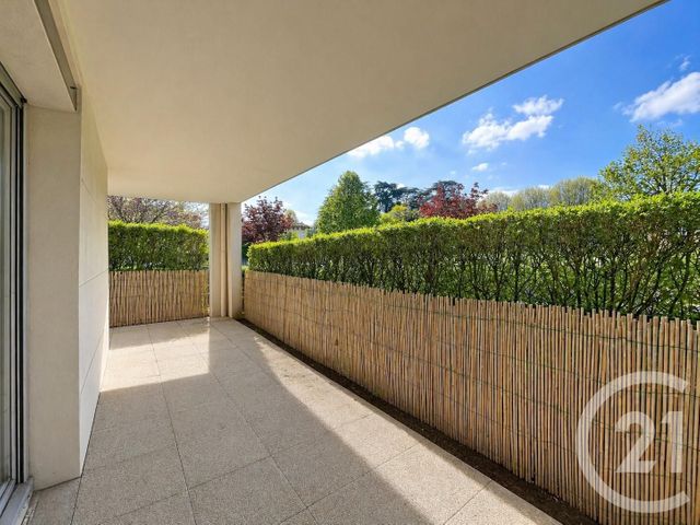 Appartement T2 à vendre - 2 pièces - 48.0 m2 - VOURLES - 69 - RHONE-ALPES - Century 21 Identité Immobilier