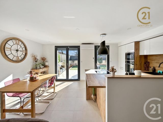 Appartement F3 à vendre - 3 pièces - 62.0 m2 - PIERRE BENITE - 69 - RHONE-ALPES - Century 21 Identité Immobilier