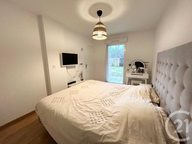 Appartement F3 à louer - 3 pièces - 55.62 m2 - 69 - RHONE-ALPES - Century 21 Identité Immobilier