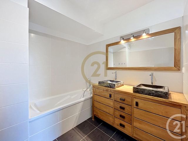 Appartement F4 à vendre - 4 pièces - 89.24 m2 - BRIGNAIS - 69 - RHONE-ALPES - Century 21 Identité Immobilier