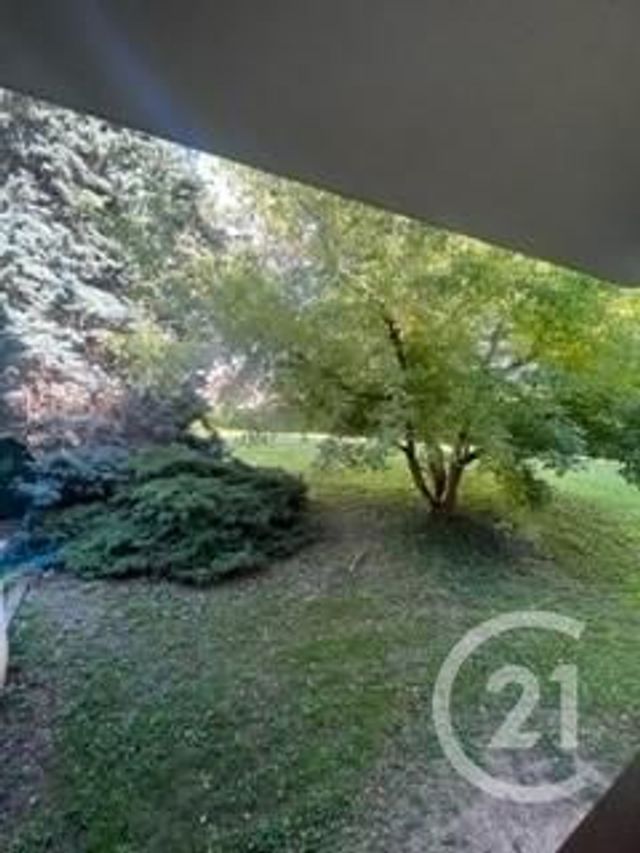 Appartement Studio à louer - 1 pièce - 14.34 m2 - ST GENIS LAVAL - 69 - RHONE-ALPES - Century 21 Identité Immobilier