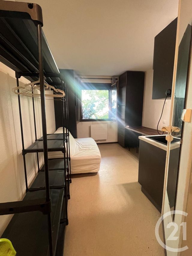 Appartement Studio à louer - 1 pièce - 14.34 m2 - ST GENIS LAVAL - 69 - RHONE-ALPES - Century 21 Identité Immobilier