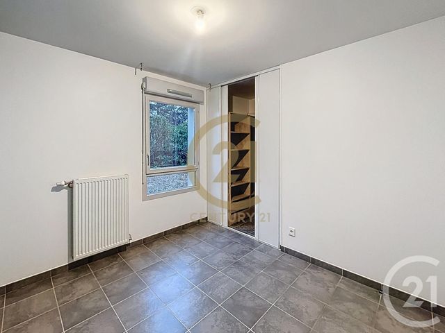 Appartement F3 à louer - 3 pièces - 62.0 m2 - VENISSIEUX - 69 - RHONE-ALPES - Century 21 Identité Immobilier