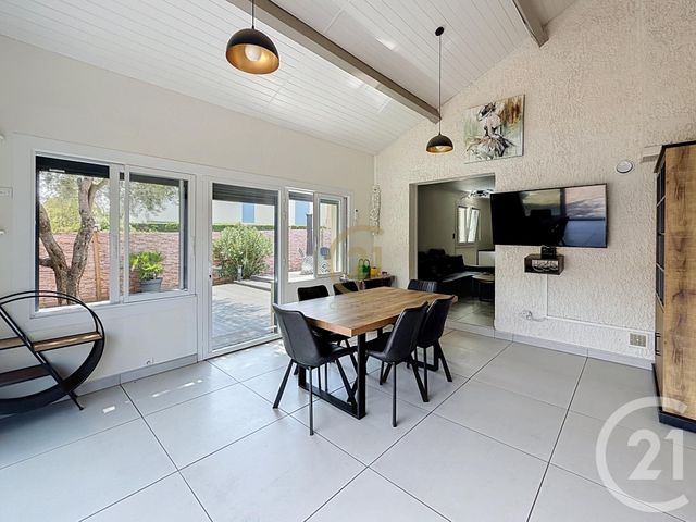maison à louer - 4 pièces - 131.0 m2 - BRIGNAIS - 69 - RHONE-ALPES - Century 21 Identité Immobilier