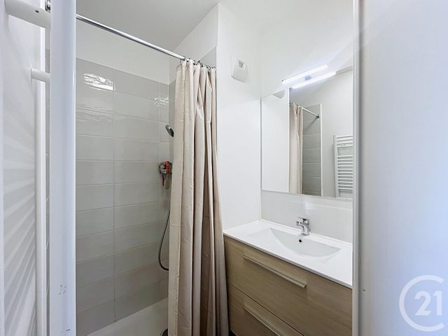Appartement T3 à vendre - 3 pièces - 79.0 m2 - BRIGNAIS - 69 - RHONE-ALPES - Century 21 Identité Immobilier