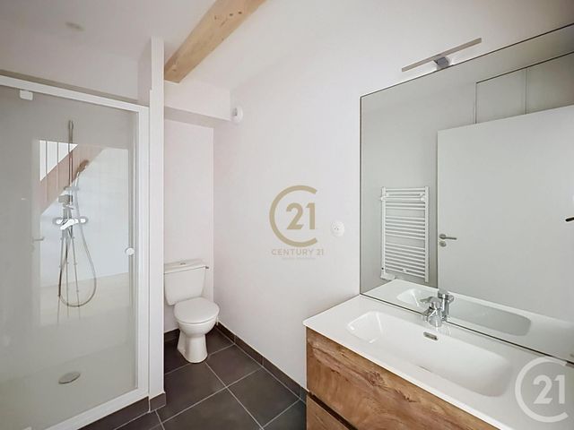 Appartement T1bis à louer - 2 pièces - 42.0 m2 - CHASSAGNY - 69 - RHONE-ALPES - Century 21 Identité Immobilier