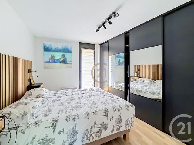 Appartement F3 à louer - 3 pièces - 76.0 m2 - IRIGNY - 69 - RHONE-ALPES - Century 21 Identité Immobilier