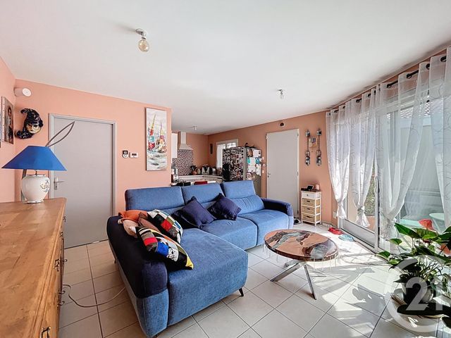 Appartement F2 à louer - 2 pièces - 48.0 m2 - MONTAGNY - 69 - RHONE-ALPES - Century 21 Identité Immobilier